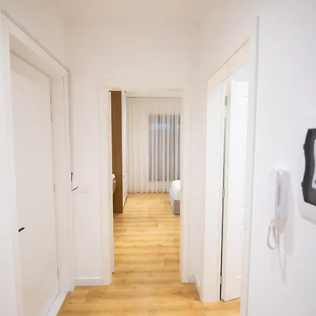 Moho Residences Downtown Korca-republika Boulevard * Korce