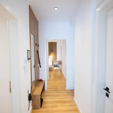 Daire Moho Residences Downtown Korca-republika Boulevard *