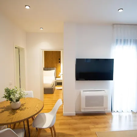 Apartment Moho Residences Downtown Korca-republika Boulevard Korce