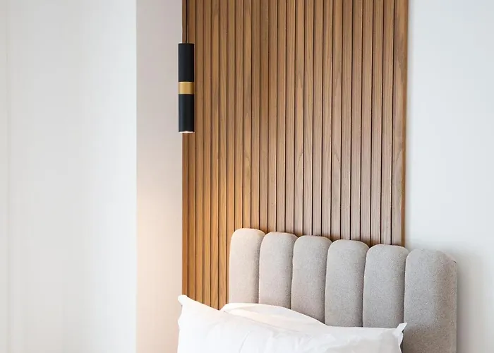 Moho Residences Downtown Korca-republika Boulevard Korce