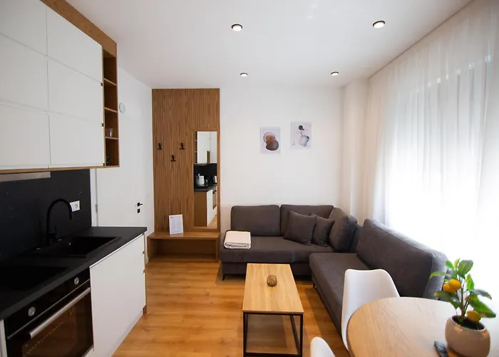 Moho Residences Downtown Korca-republika Boulevard Korce